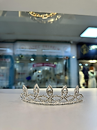 Yaprak Motifli Kristal Taç (İthal)