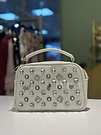 Taş ve Aksesuar Detaylı Beyaz Çanta (İthal)