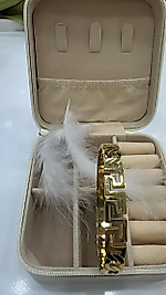 Geometrik Desenli Altın Kaplama Kelepçe